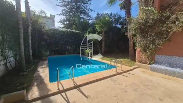 VILLA À VENDRE LONGCHAMPS