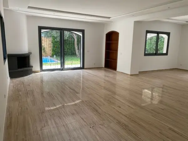 VILLA EN LOCATION POUR HABITATION