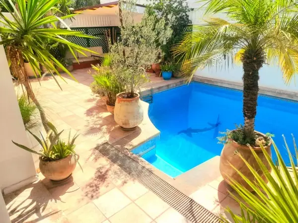 MAGNIFUQE VILLA MEUBLEE -AIN DIAB-