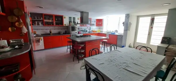 BELLE VILLA SANS VIS VIS A VENDRE -LAIMOUN-