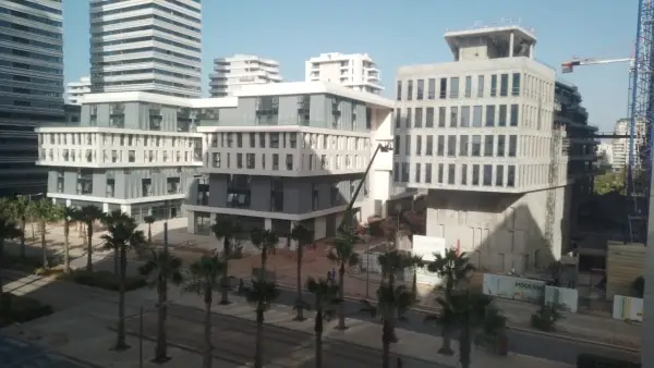 BUREAU PREMIEUM EN LOCATION -CFC-