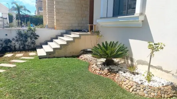 BELLE VILLA EN VENTE -DAR BOUAZZA-