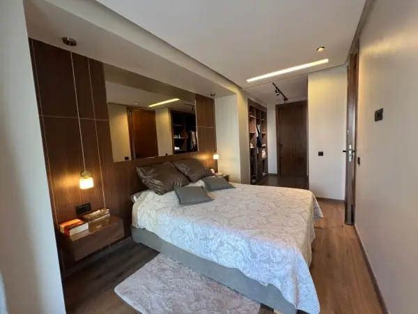 BEAU STUDIO MEUBLE EN LOCATION -CFC-