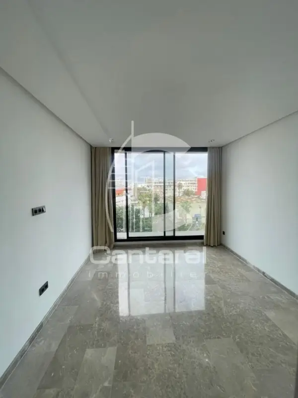 LOCATION STUDIO SOCRATE