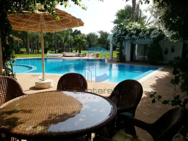 Location villa à Bouskoura
