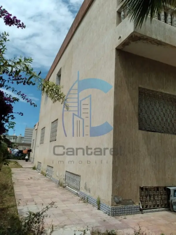 À Vendre – Villa – Californie (Lotissement El Manara)