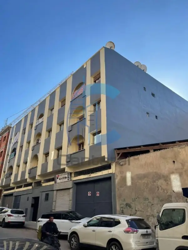 À Vendre – Immeuble R+3 à Fort Potentiel – La Villette, Hay Mohammadi