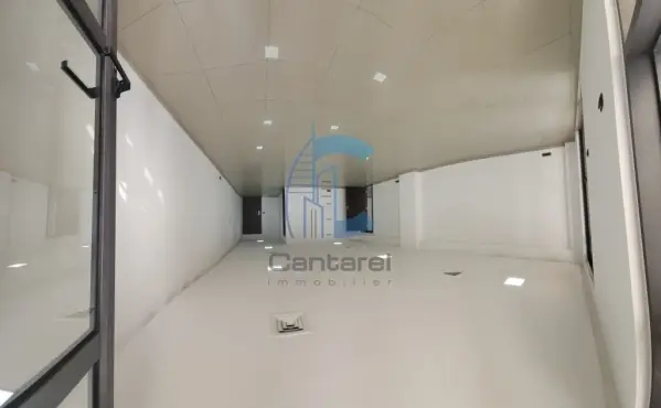 À louer – Plateau bureau haut standing 81 m² – Bd Abdelmoumen