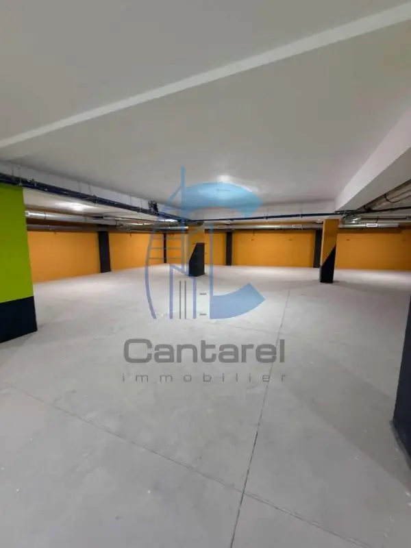 ESPACE BUREAU ÉLÉGANT EN LOCATION CALIFORNIE