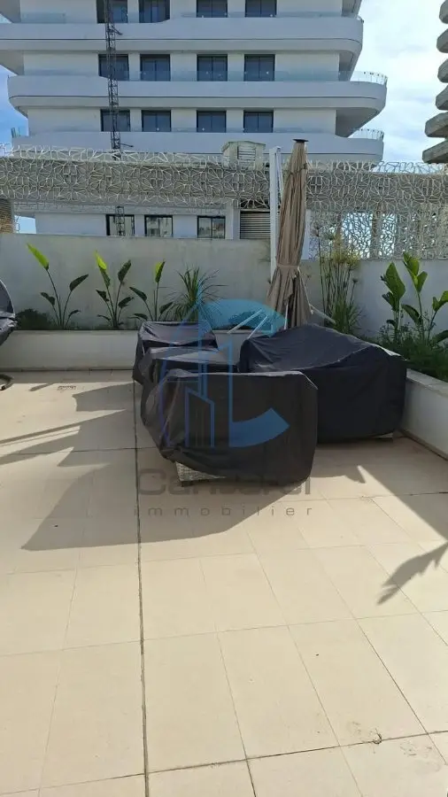 À louer – Très beau pavillon meublé avec grande terrasse | Tours Végétales CFC