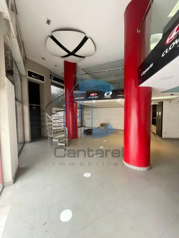 Joli local à louer sur Bd de la Résistance