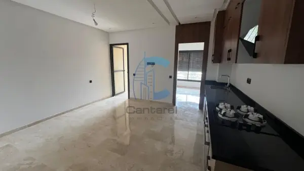 À VENDRE : Appartement Neuf à Camp El Ghoul – Emplacement Premium Proche Lycée Victor Hugo