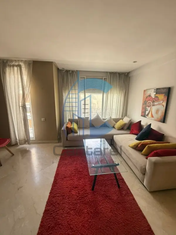 LOCATION SPACIEUX STUDIO MAARIF