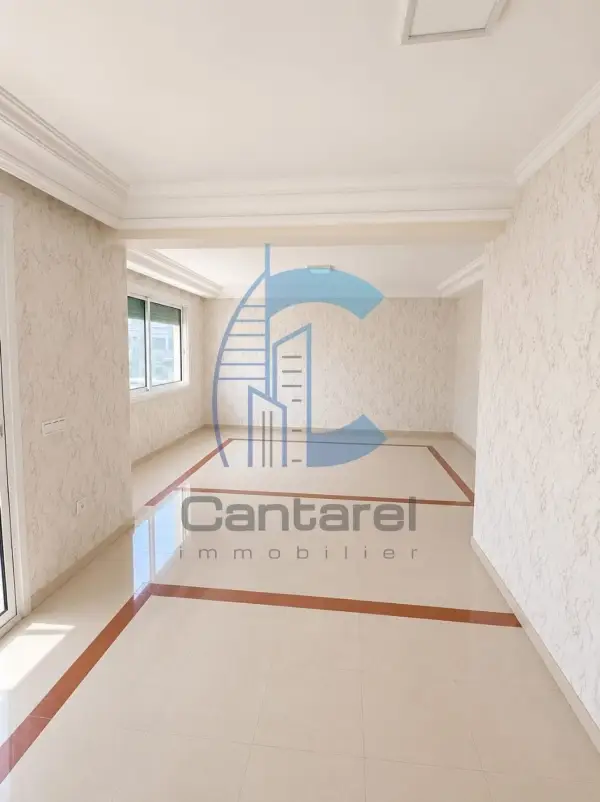 LOCATION BUREAU MAARIF