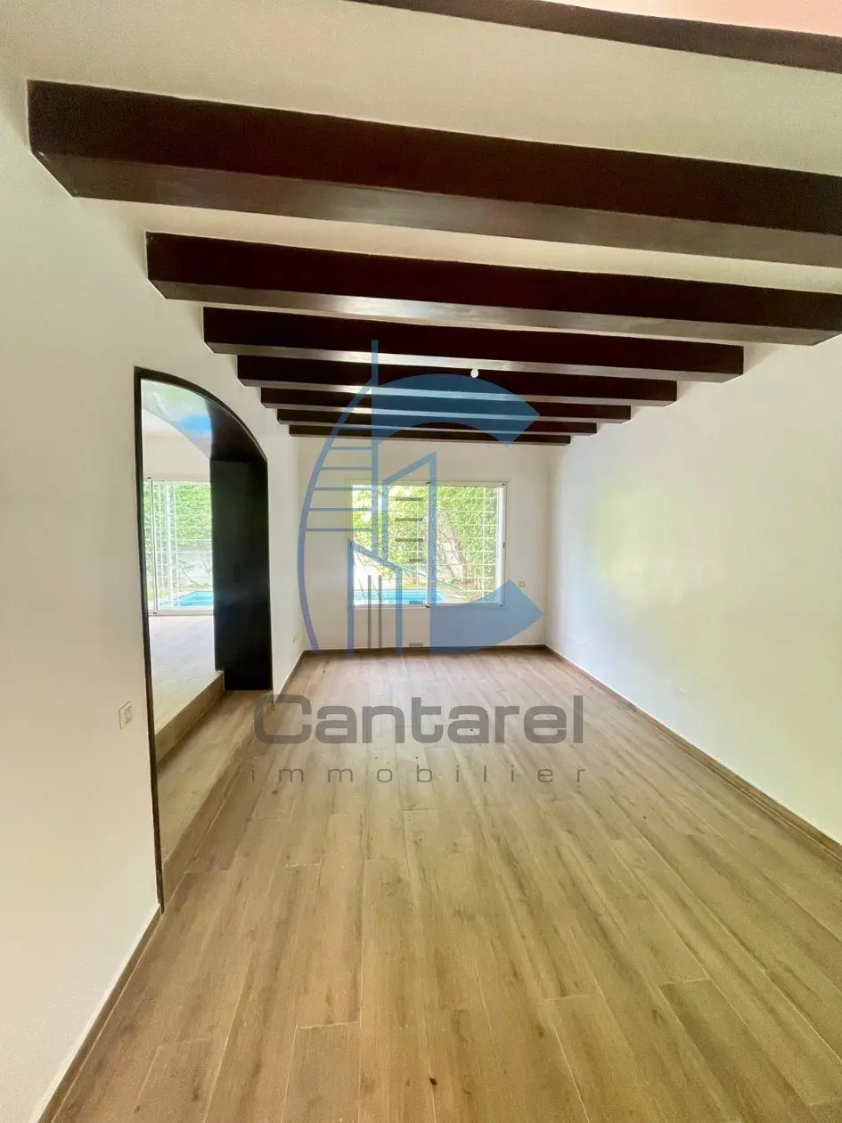 Magnifique villa vide en vente ain diab