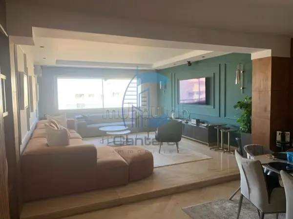 Appartement familial meublé de 190 m² à louer – Dernier étage avec vue panoramique – Palmier