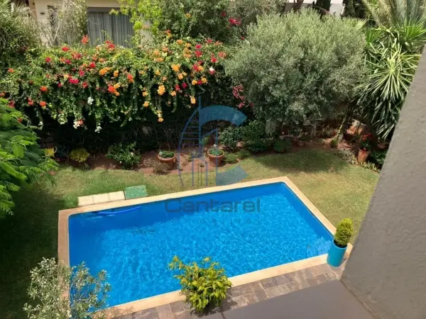 VENTE SPACIEUX VILLA À AIN DIAB