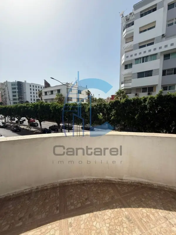 LOCATION APPARTEMENT MAARIF