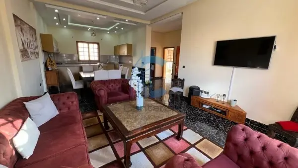 VILLA RÉNOVÉE 6 CHAMBRES VENDUE MEUBLÉE AVEC PISCINE CHAUFFÉE - ROUTE DE CASA