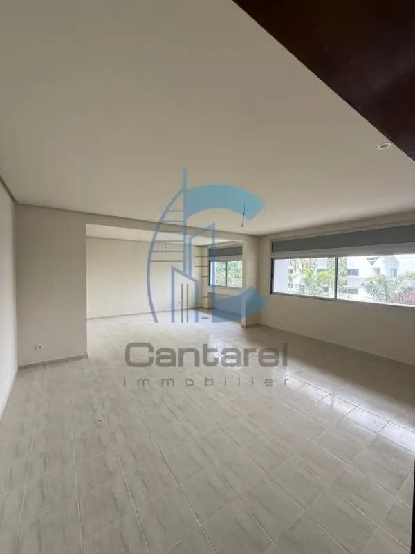 APPARTEMENT SPACIEUX À LOUER -ANFA