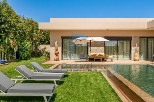VILLA DE PLAIN-PIED 4 CHAMBRES MEUBLÉE HAUT DE GAMME AVEC PISCINE À LOUER - ROUTE DE L'OURIKA