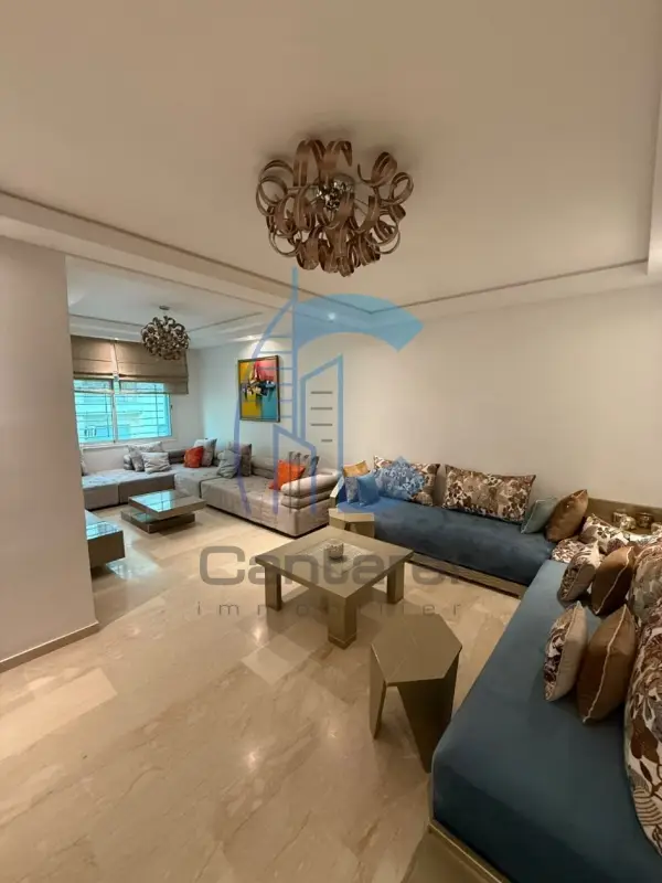 APPARTEMENT À LOUER - QUARTIER DES HOPITAUX